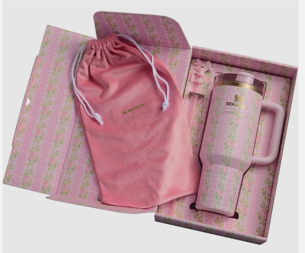 Stanley Tumbler 40 oz (Love Shack Blooming Heirloom)